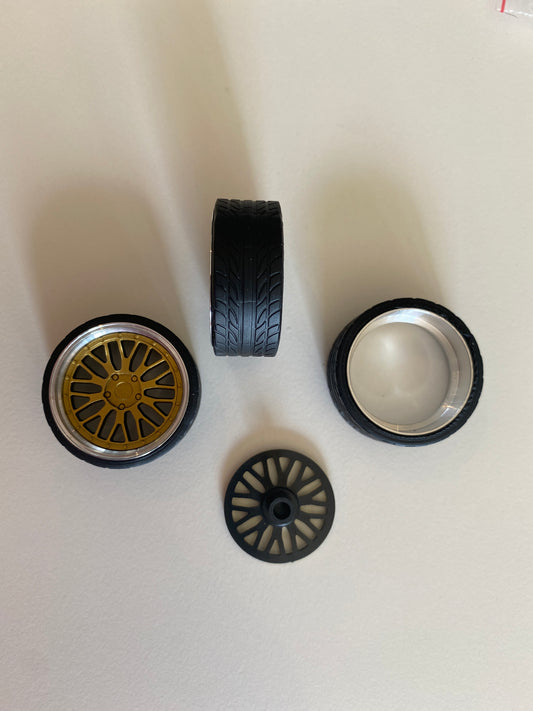 1:18 19" alufælge BBS LM, guld, metalfælge, 34 mm, tuning