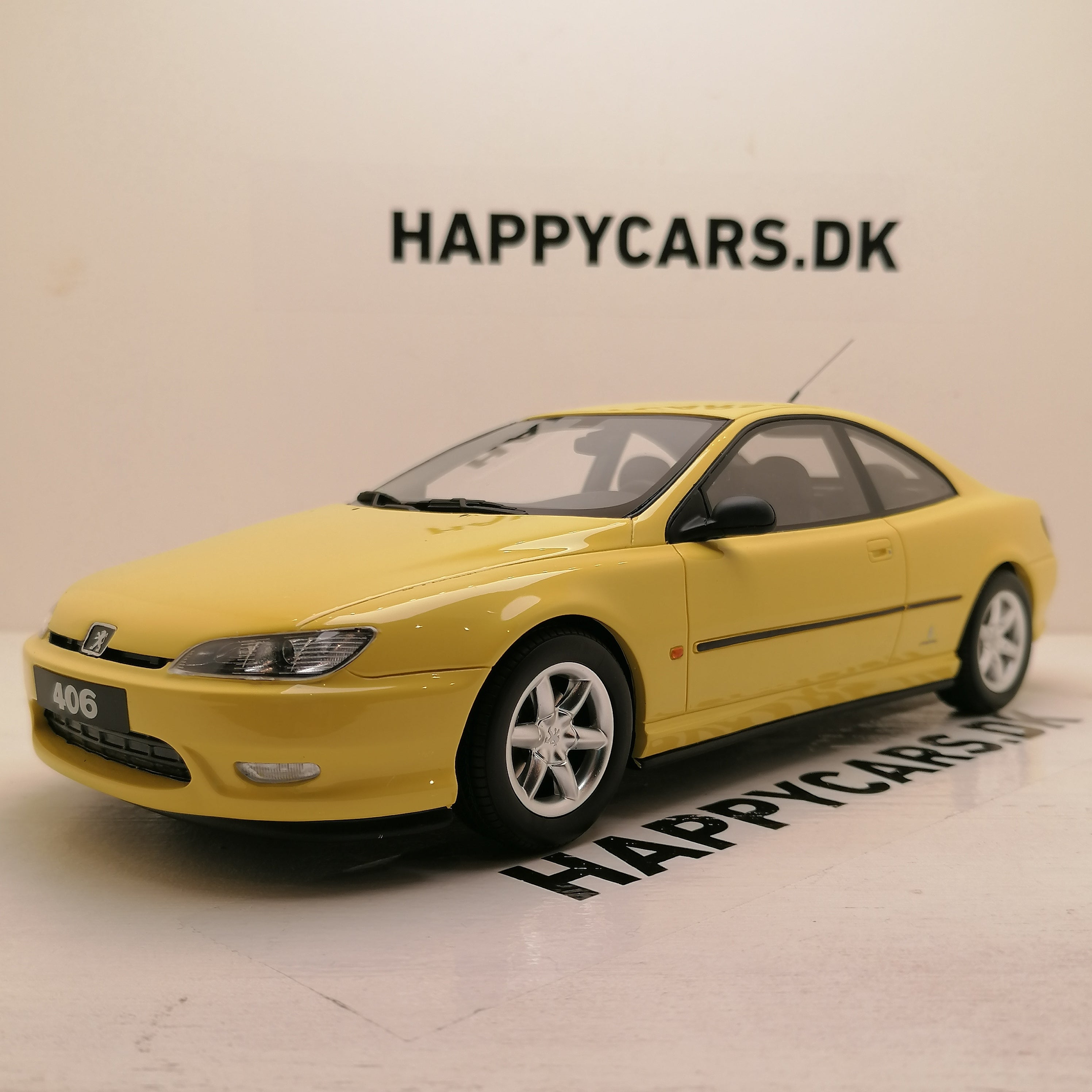 otto 1:18 Peugeot 406 Ph.1 Coupe V6 プジョー 406クーペ - ミニカー